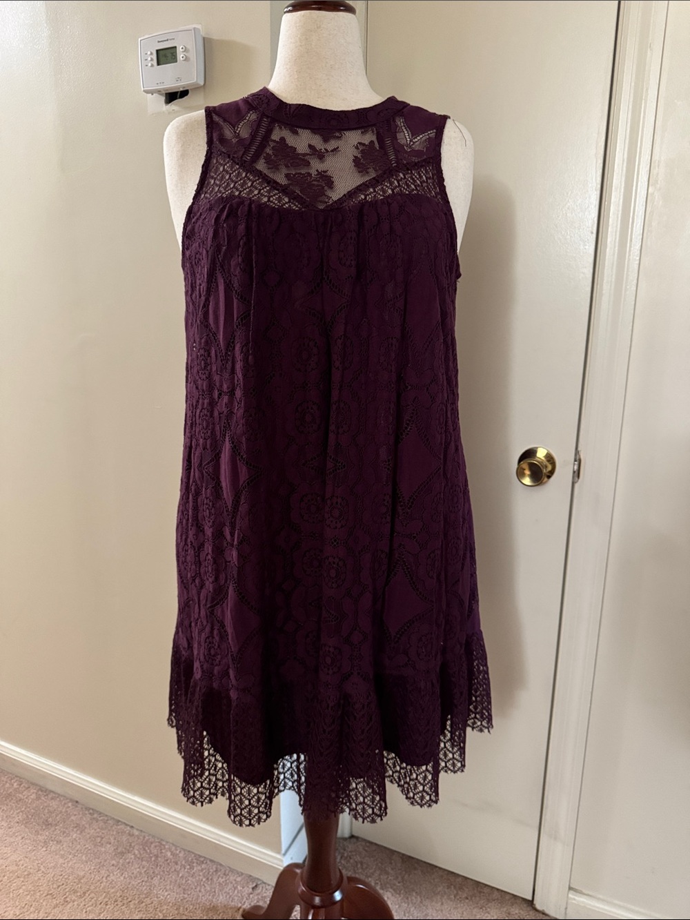Xhilaration Sleeveless Lace Mini Dress - Plum